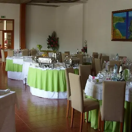 Santa Maria Hotell 4*