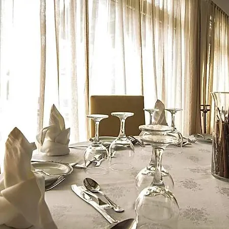 Santa Maria Hotel