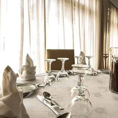 Hotel Santa Maria 4*