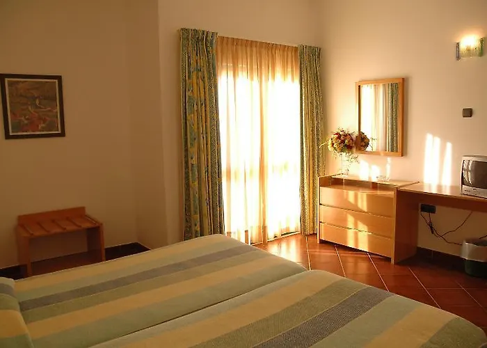 Santa Maria Hotel Vila do Porto